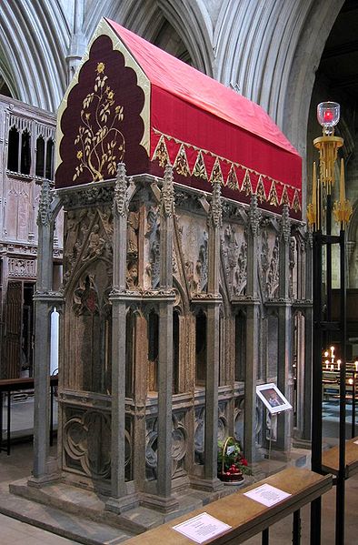 394px-Shrine-of-st-alban