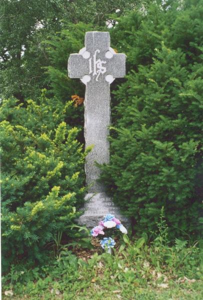 hill-grave
